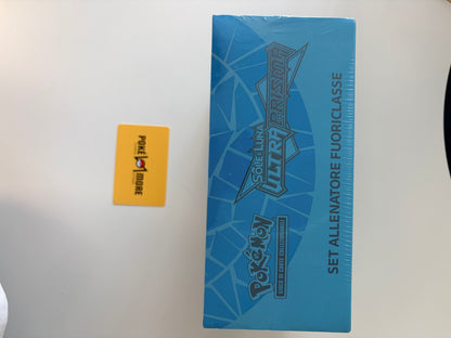 ULTRA PRISMA LUNALA - Set Allenatore Fuoriclasse (IT)