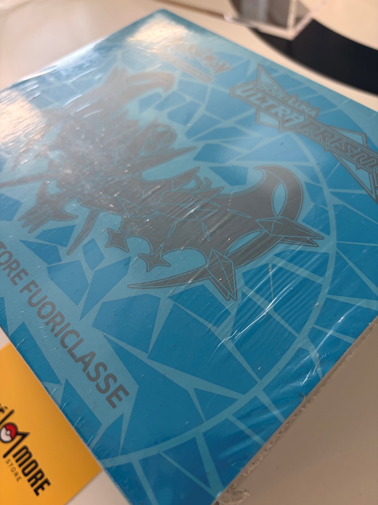 ULTRA PRISMA LUNALA - Set Allenatore Fuoriclasse (IT)